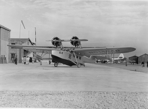 Douglas Dolphin 129